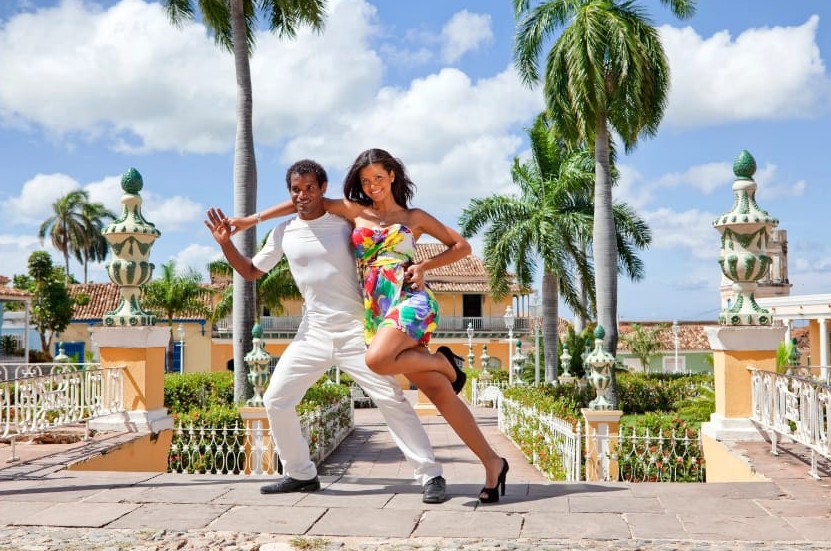 SALSA BACHATA